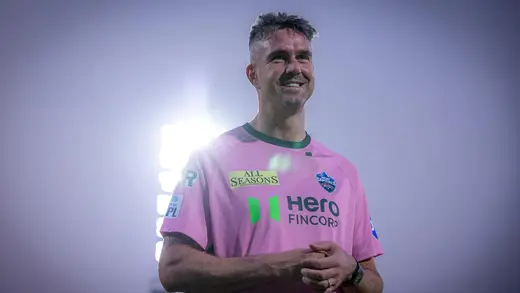 Vaughan Calls Pietersen An Absolute Diamond On His Return