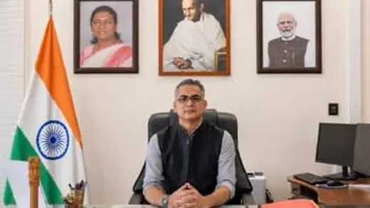 India's New Envoy to Iran Starts Friendship Talks