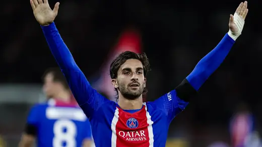 Ferran Torres Scores Hat-Trick, Names Title Rivals for PSG