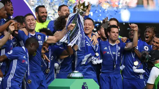 Pochettino Thinks Chelsea Should Give Spurs Their Title Back