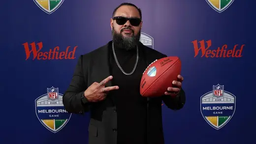 Bronson Reed Melbourne Mein NFL Game Dekh Raha Hai Aur Drama