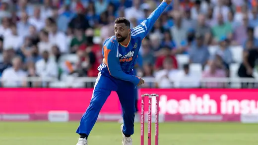 Varun Chakaravarthy's Googly Leaves Rasooli Stunned in T20I