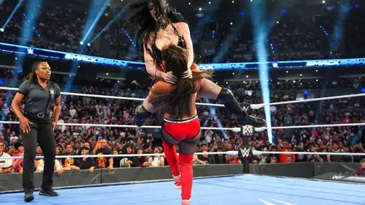 Paige Spits Gum at Nikki Bella in WWE SmackDown Showdown