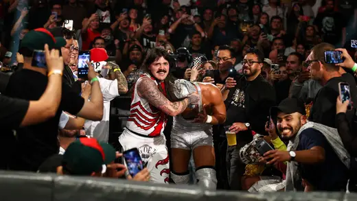 Dominik Mysterio Stays Chill After Title Loss at Triplemania