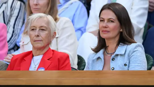 Navratilova Ki Biwi Ko Florida Mein Kya Hua? Insane Hai!