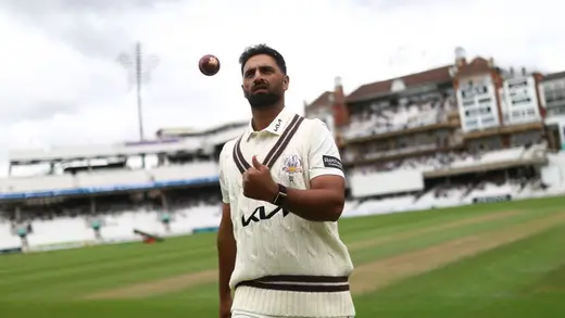 Auqib Nabi Shines Bright with Dream Delivery for Surrey