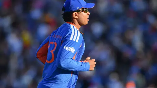 Fans Go Crazy for Vaibhav Suryavanshi's Dad After T20I Win