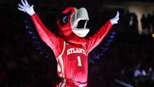 Hawks Bring the Fun with Single AF Night for Singles