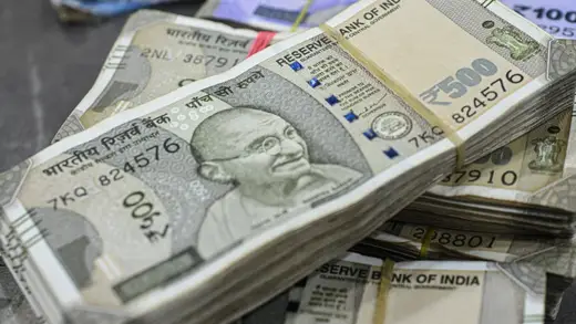 RBI Ka Chakkar: ₹2.4 Trillion Absorb Kiya, Daya Ki Samajh Nahi Aati