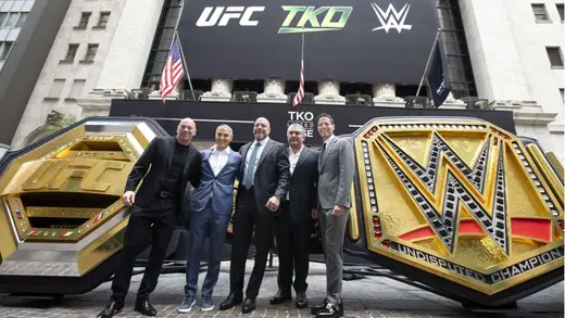 TKO Ka Dhamaka: WWE RAW Mexico Mein, Badlaav Aane Wale Hain