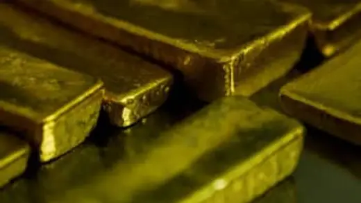 Gold Takes a Plunge as Oil Prices Go Up Like a Rocket