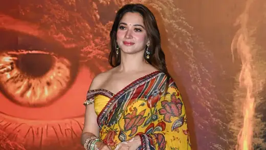 Tamannaah Ka Pandit Ji Ka Chhathi Maiya Song Par Reaction