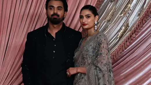 KL Rahul and Athiya Shetty Spotted Dining in Mumbai Ahead of ODIs