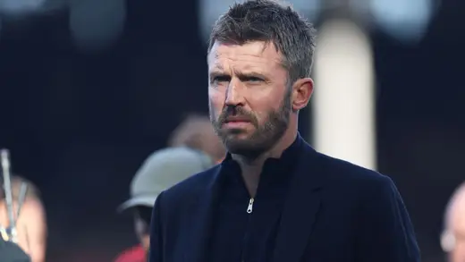 Bardsley Raises Concerns About Manchester United's Struggles