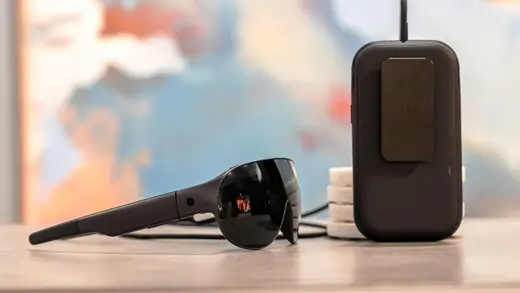 Meta Launches VR Glasses: Lighter, Cheaper, and Fun!