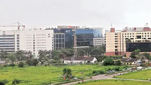 Leela BKC's ₹1,302 Crore Plot: 80-Year Lease in Mumbai