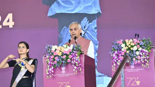 Gujarat Governor Calls for Unity and Health in Films