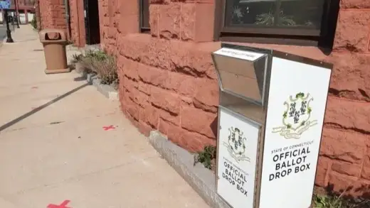 Vernon Residents: Grab Your Absentee Ballots for November