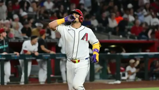 D-backs Keep Playoff Hopes Alive With Rockies Win