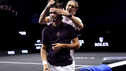 Alcaraz Faces Fan Backlash Over Zverev Friendship Drama