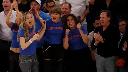 Top 10 Celebrities Who Are Knicks Fans and Proud of It
