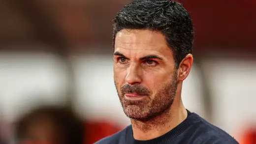 Waddle Suggests Arsenal Might Part Ways with Gyökeres