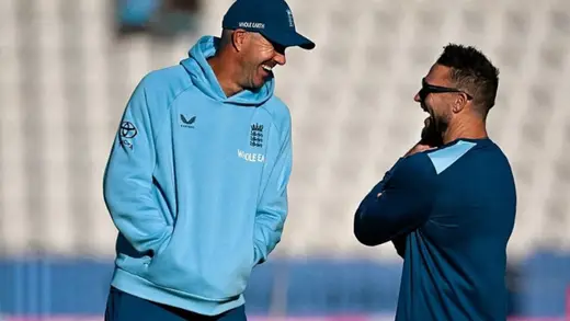Pietersen Eager to Help England Test Squad Before Ashes