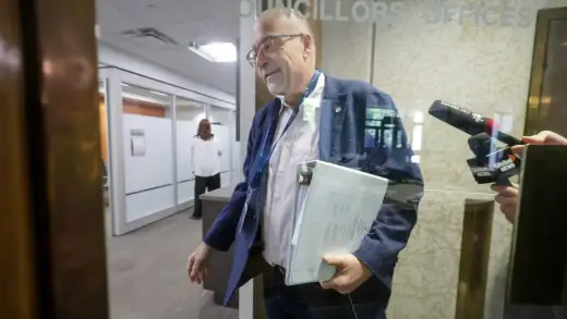 Winnipeg Mayor Wants Paid Leave for Charged Council Members
