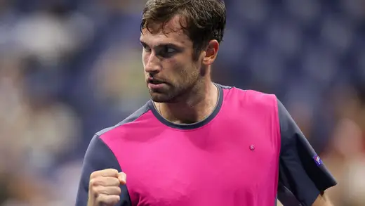 Halys vs Safiullin: Tennis Showdown at Hangzhou Open!