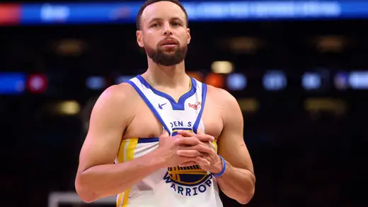 Curry Secures Epic $117M Deal with Warriors, Fans React