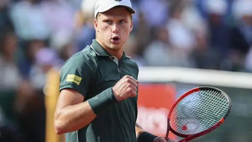 Brooksby vs Basilashvili: Chengdu Open Quarterfinals Clash