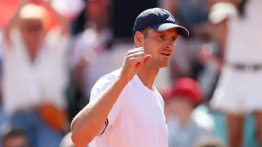 Hubert Hurkacz vs Lloyd Harris preview, head-to-head, odds, prediction, & betting tips | Chengdu Open 2026