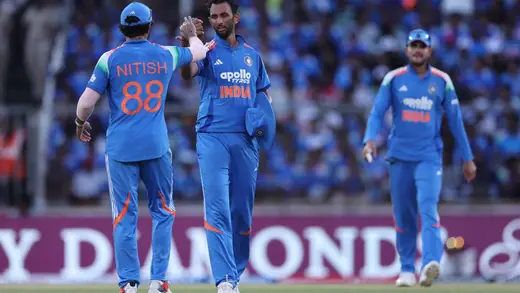 Prasidh Krishna Strikes Again, Roston Chase Bowled Out in ODI