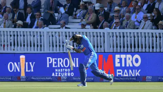 Kohli Hits 15,000 Runs, Joining Tendulkar's Elite Club