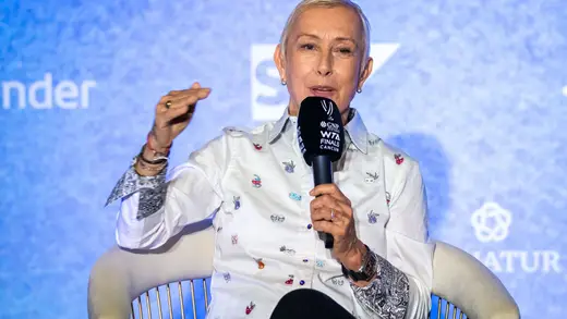 Martina Navratilova Defends Obama Against Division Claims