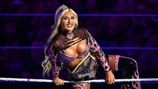 Tiffany Stratton's Pink Hair: A Look That Needs to Stick