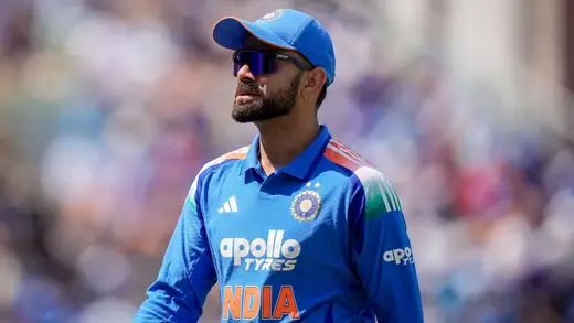 Kuldeep Yadav's DRS Saga: Convincing Virat vs. Rohit
