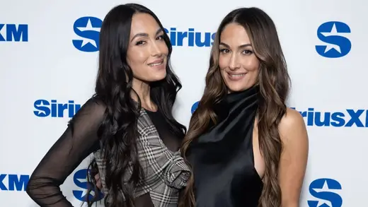 Chelsea Green Dresses Up as Bella Twins for Twin Magic