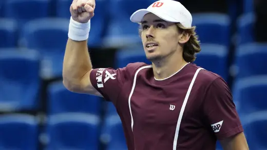 De Minaur vs Hurkacz: Epic China Open Semifinal Clash