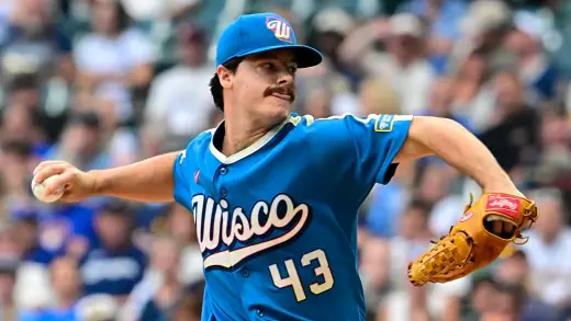Henderson Emerges as Brewers' Postseason Powerhouse