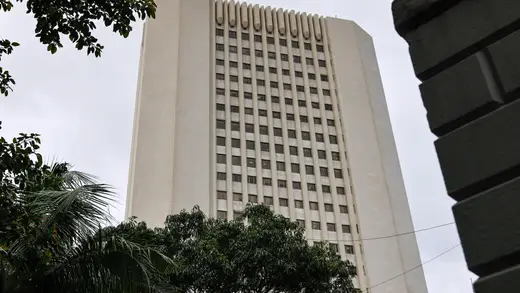 RBI Ka Pehla Rate Hike: Inflation Aur Rupee Ka Chakkar!