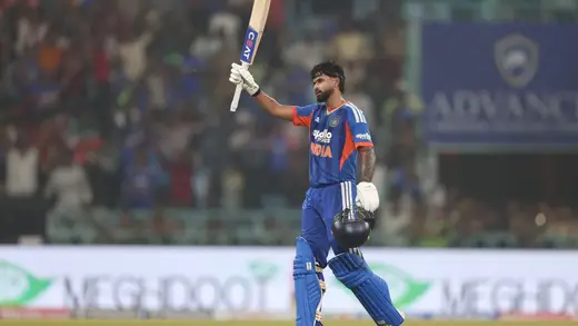 Shreyas Iyer's Stunning Century Leads India to Victory