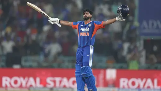 Shreyas Iyer Ki Century Ne Sabko Hairaan Kiya!