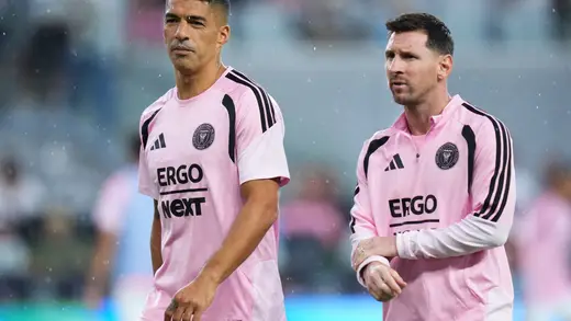 Luis Suarez Goes Wild Celebrating Messi's Epic Farewell