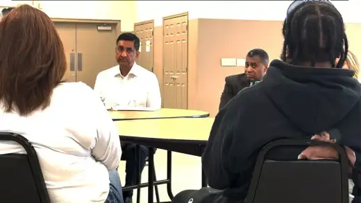 Former Fuyao Employees Describe Harsh Workplace During Rep. Khanna's Ohio Trip