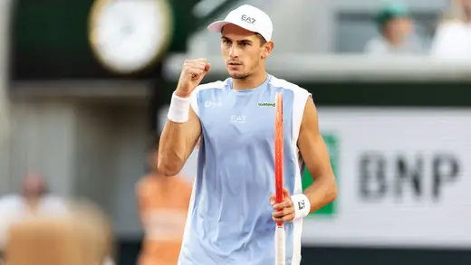 Arnaldi vs Tomic: A Thrilling Clash at Shanghai Masters