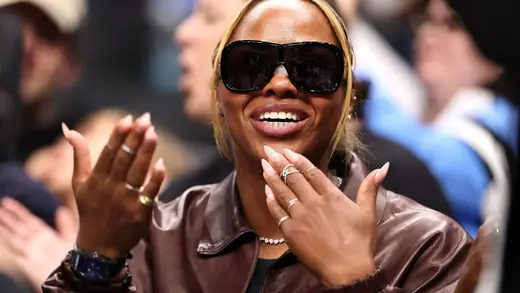 Taylor Townsend geeks out over Angel Reese-autographed memento during show-stopping attendance at Dream vs Liberty WNBA Playoffs
