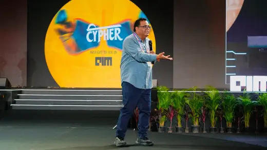 Paytm Chief Vijay Shekhar Sharma Offers Personal Cheques to AI Startup Creators