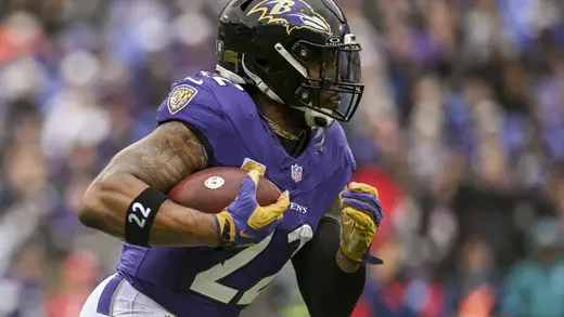 Derrick Henry Calls Bijan Robinson Best RB in NFL Showdown