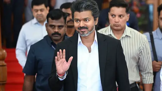 CM Vijay Honors Washington Sundar for Asian Games Gold